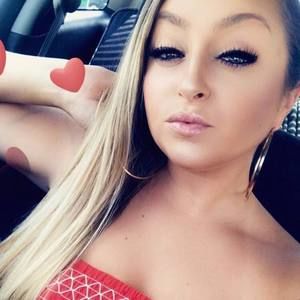 Meet your Posher, Jena